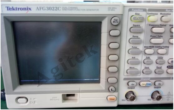 泰克信號源AFG3022C液晶板故障-信號源維修案例