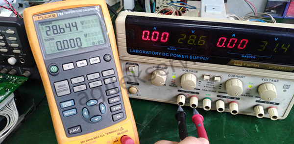 FLUKE724維修案例