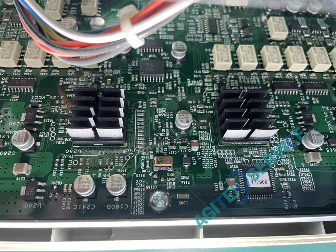 泰克(Tektronix)信號發生器TSG4106A維修