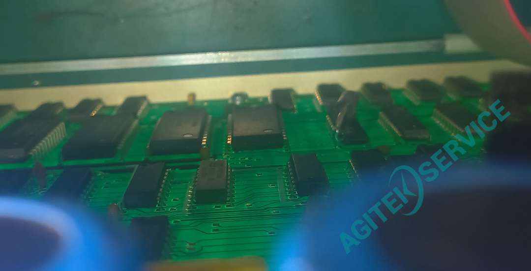 斯坦福脈衝發生器DG535開機後memory error報錯