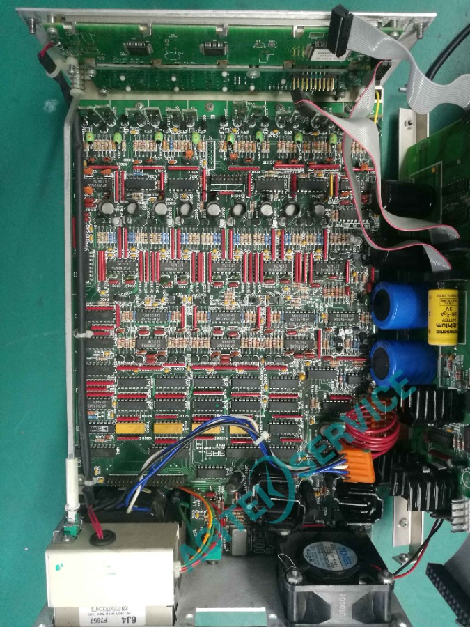  斯坦福DG535數字延時脈衝發生器無法開機維修