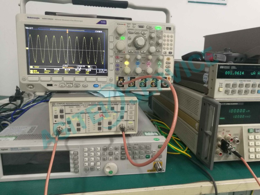 斯坦福SR570輸入端口漏電低噪聲電流放大器維修