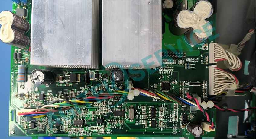 是德科技E3631A可調電源加電開機黑屏維修