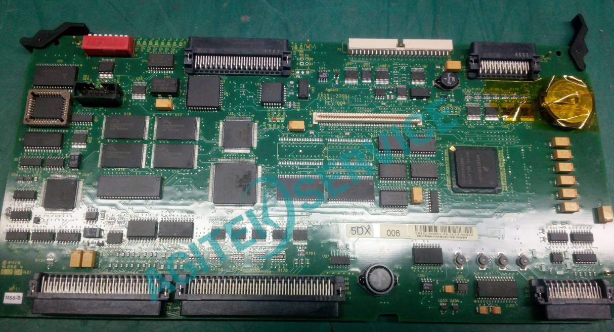 是德E8257D信號發生器開機報錯維修