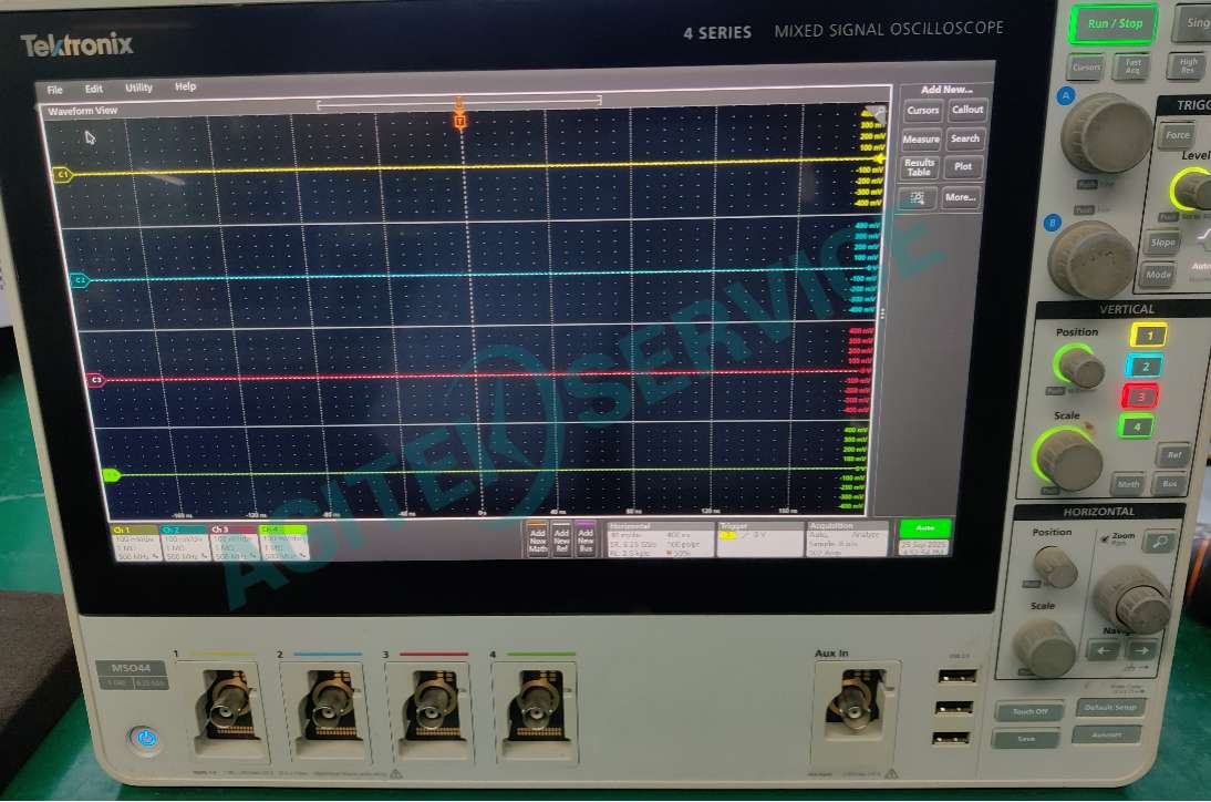 泰克MSO44示波器修複照片