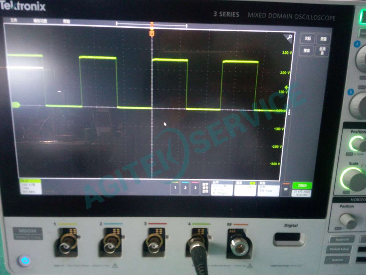 MDO34示波器修複照片