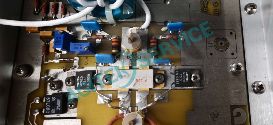 75A250A功率放大器拆機圖