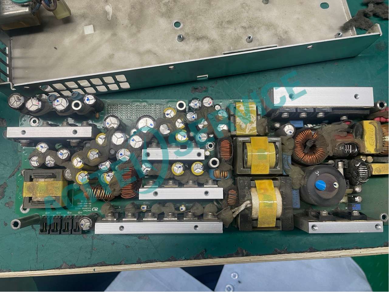 安捷倫N5181A信號源拆機圖